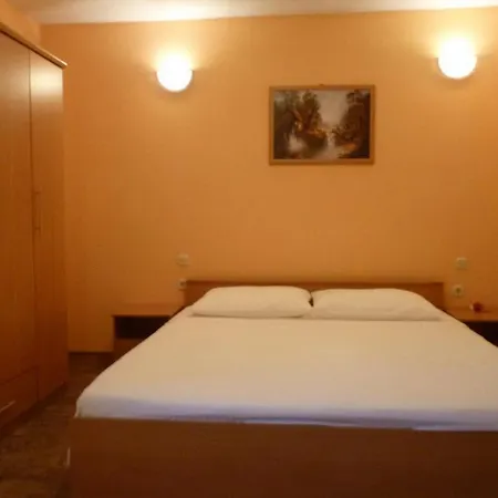 13158a Appartement Nin